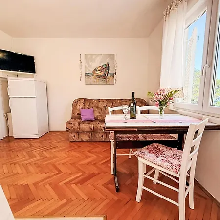 Dragica By Interhome Appartamento