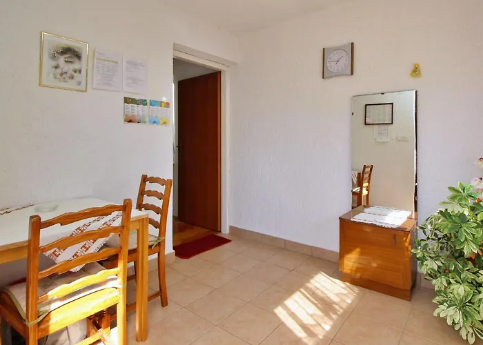 Apartmán Dragica By Interhome